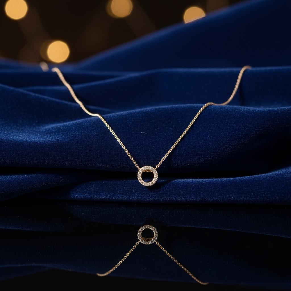 Zircon Circle Pendant Chain - Gold